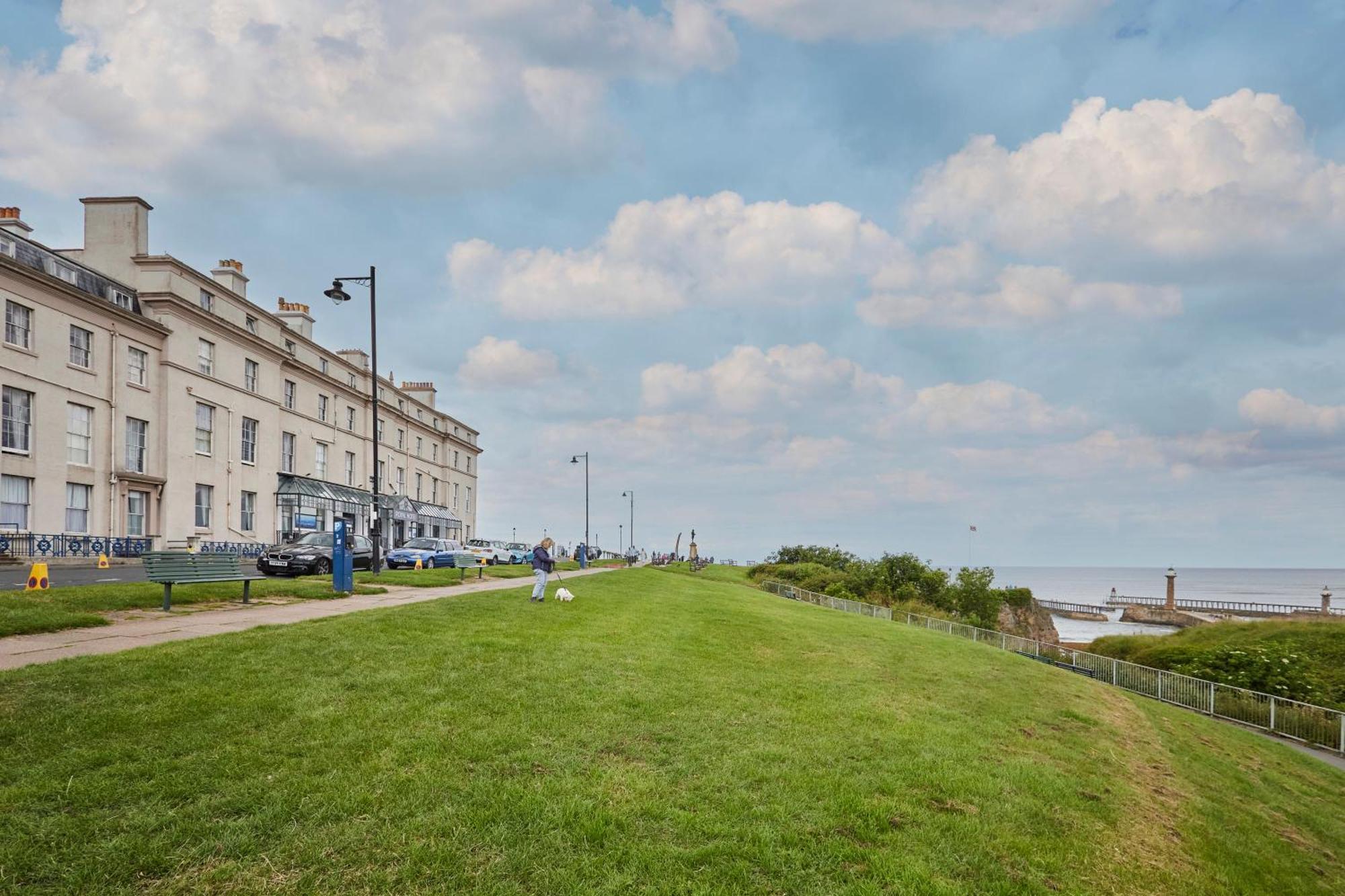 Host & Stay - 3 The Mount Whitby Eksteriør billede